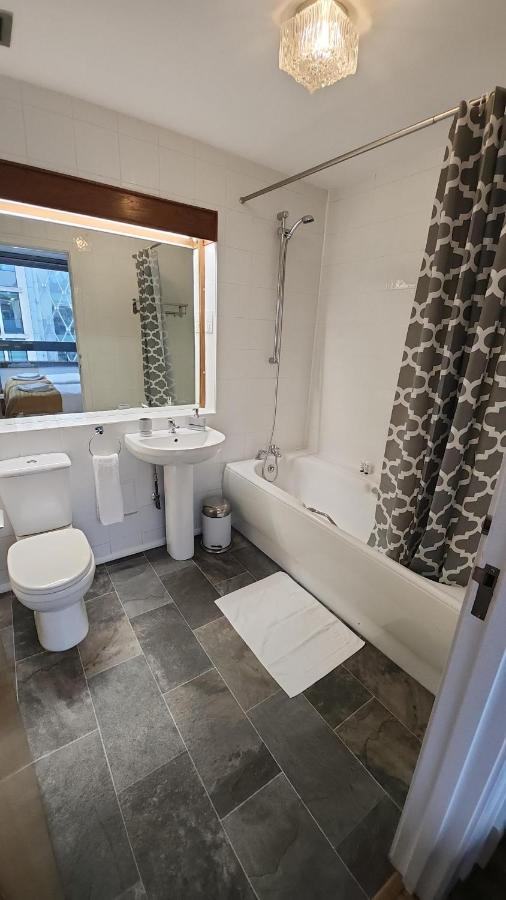 Top Floor Room In Baker St Лондон Екстериор снимка