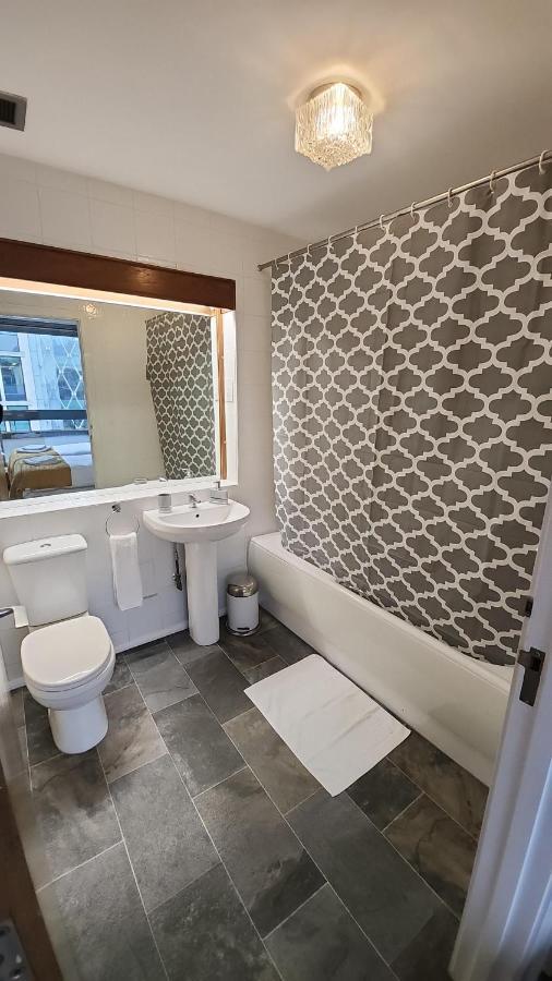 Top Floor Room In Baker St Лондон Екстериор снимка