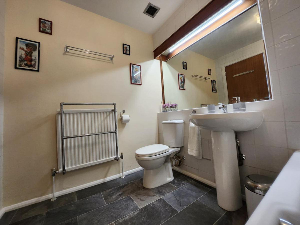 Top Floor Room In Baker St Лондон Екстериор снимка
