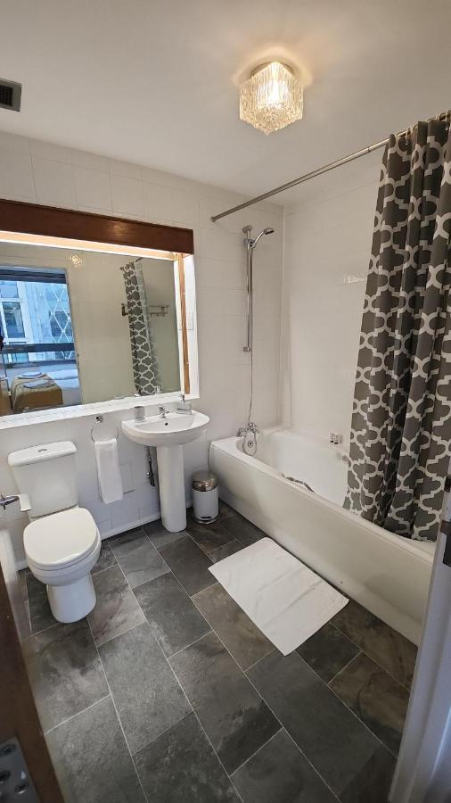 Top Floor Room In Baker St Лондон Екстериор снимка